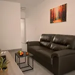 Camelia Seaview 1 Bd In St Paul Bay - Happy