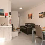 Camelia Seaview 1 Bd In St Paul Bay - Happy * セント・ポールズ・ベイ