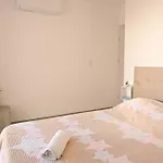 Camelia Seaview 1 Bd In St Paul Bay - Happy アパート
