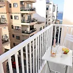 Camelia Seaview 1 Bd In St Paul Bay - Happy *