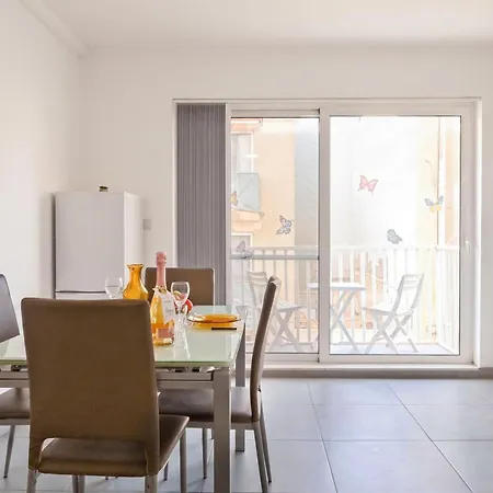 Camelia Seaview 1 Bd In St Paul Bay - Happy Appartement