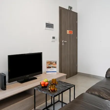 Appartement Camelia Seaview 1 Bd In St Paul Bay - Happy